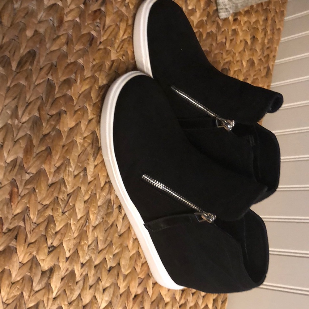 Ankle boots